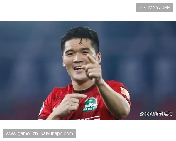 泪目了，钟义浩赛后连夜赶赴青岛，海牛进球瞬间他哭得像孩子，知乎钟义燊